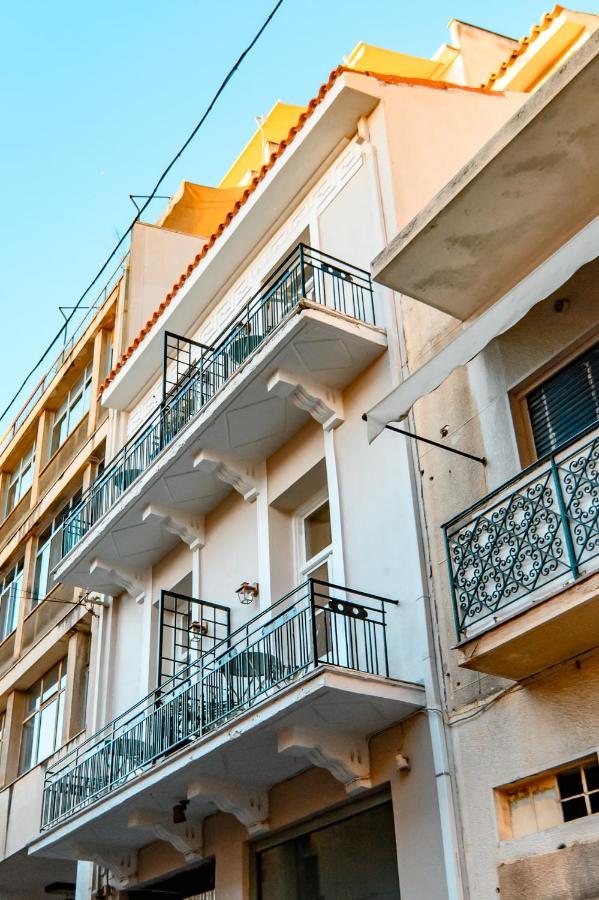 Belle Athenes - Luxury Rooms At Monastiraki Railway Station Bagian luar foto