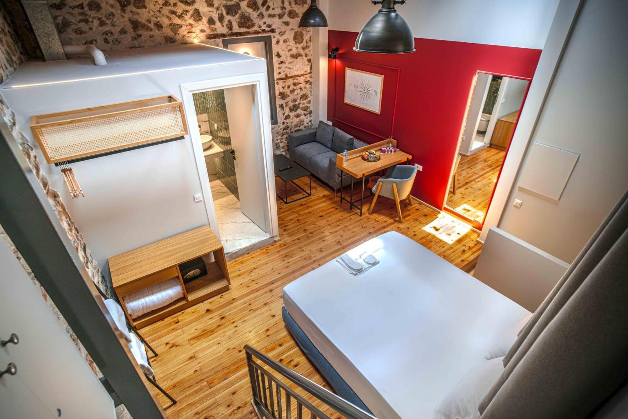 Belle Athenes - Luxury Rooms At Monastiraki Railway Station Bagian luar foto