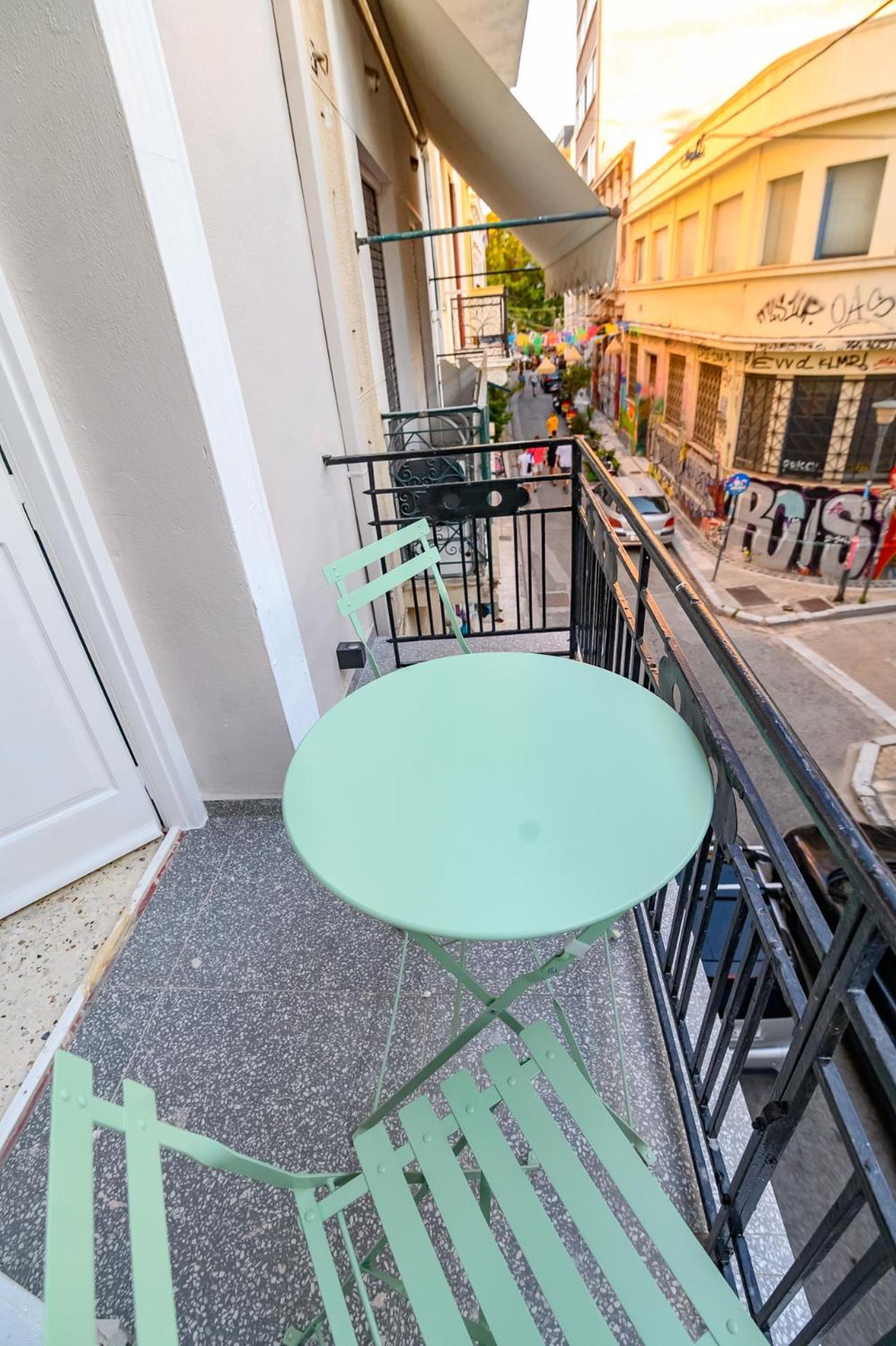 Belle Athenes - Luxury Rooms At Monastiraki Railway Station Bagian luar foto